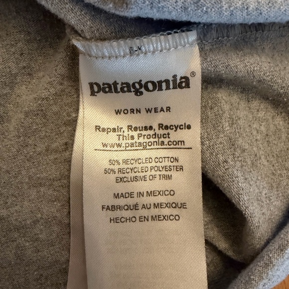 Patagonia P6 Logo Tee Size Large - Picture 5 of 5